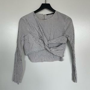 Zara blue + cream stripped linen-like long sleeve with knot detailing | size S